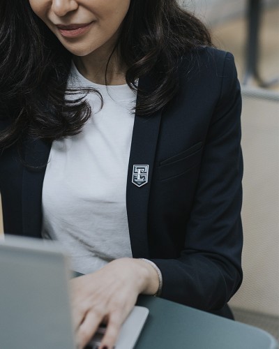 Pin’s écusson | ESSEC OFFICIAL STORE